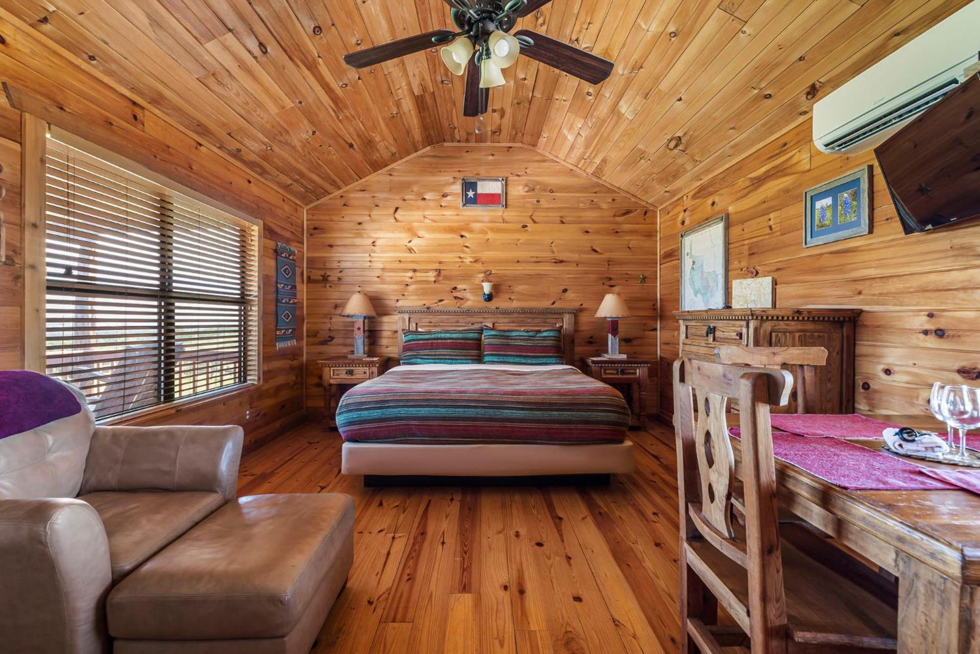 Enchanted Rockview Cabins Crabapple 外观 照片