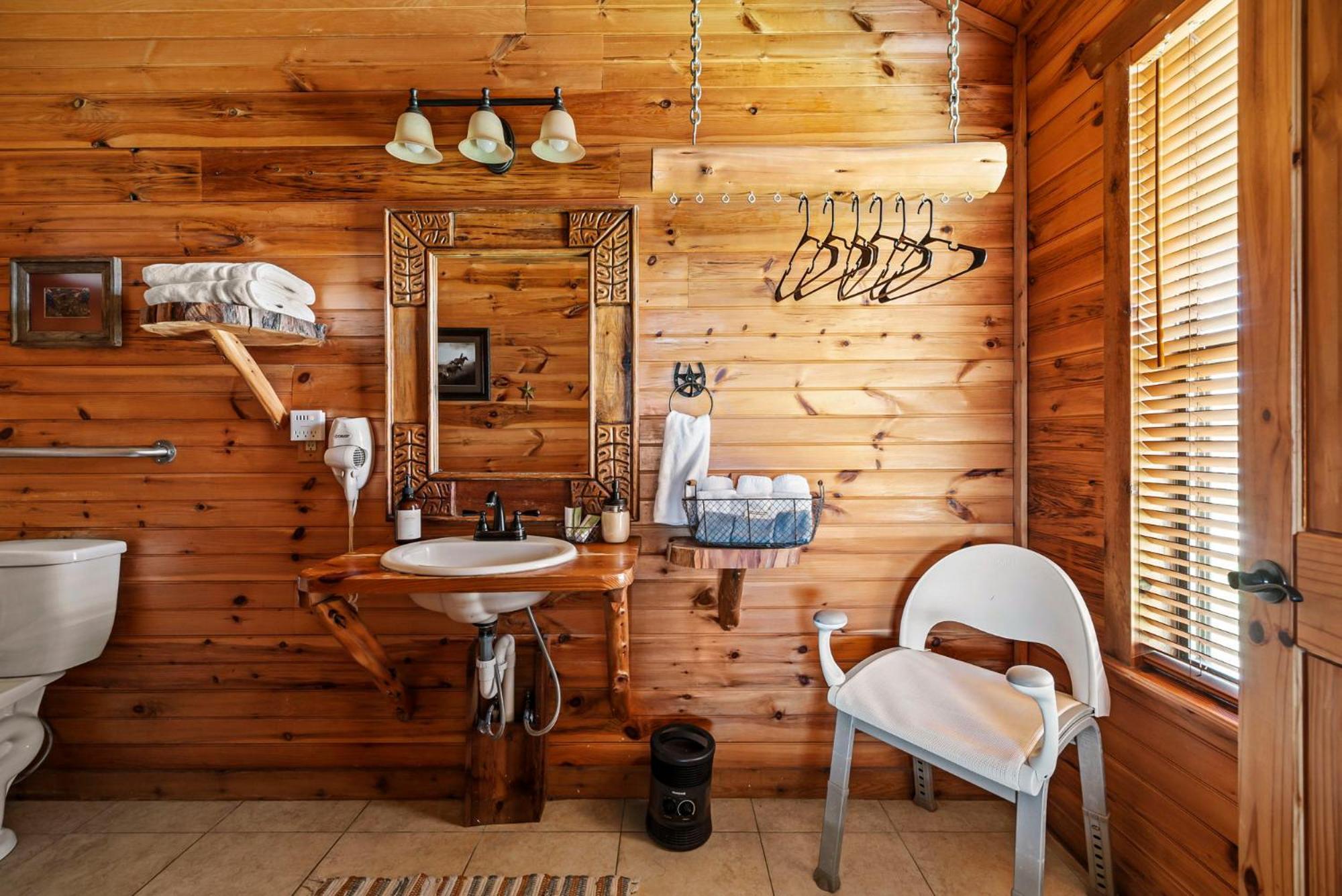 Enchanted Rockview Cabins Crabapple 客房 照片